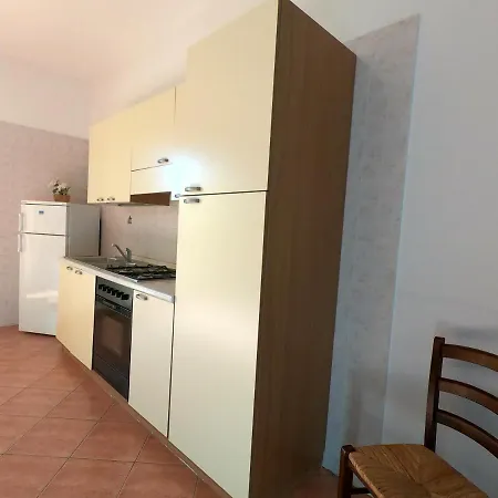 Sun Apartment *