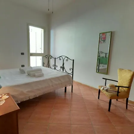 Sun Apartment *